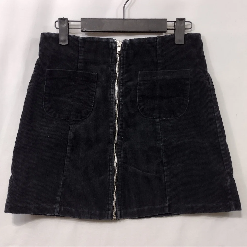 Brandy Melville A-line Corduroy Skirt Women's OS Black Preppy Academia Y2K 90s - Picture 5 of 7